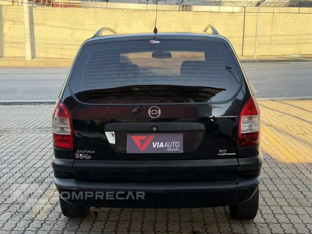 ZAFIRA - 2.0 MPFI ELEGANCE 8V 4P AUTOMÁTICO