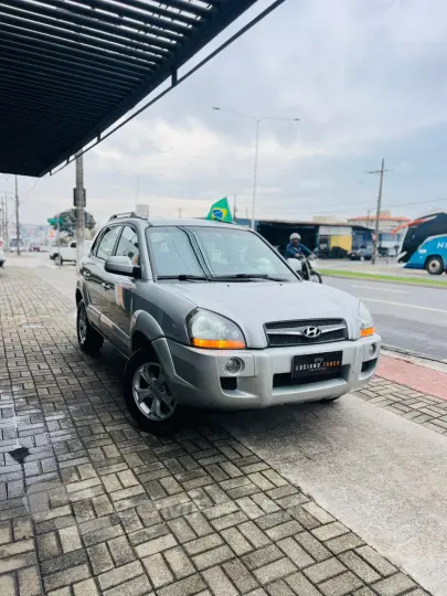 TUCSON 2.0 MPFI GLS TOP 16V 143cv 2WD