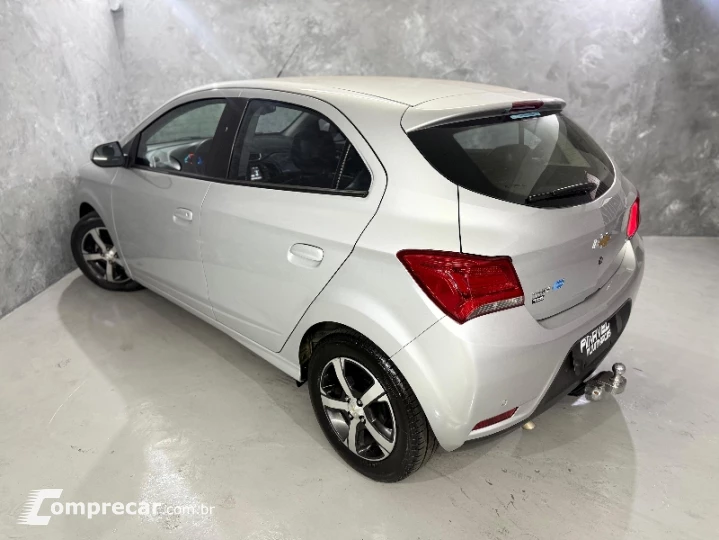 ONIX 1.4 MPFI LTZ 8V