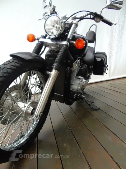 HONDA SHADOW 750