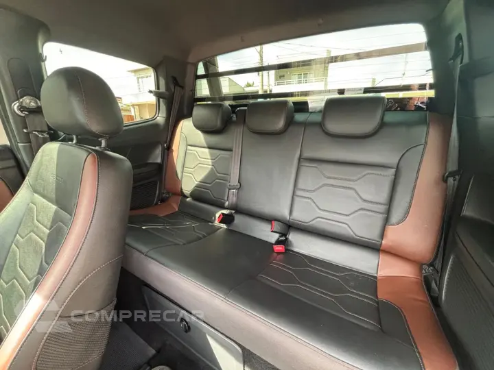 SAVEIRO 1.6 Cross CD 16V