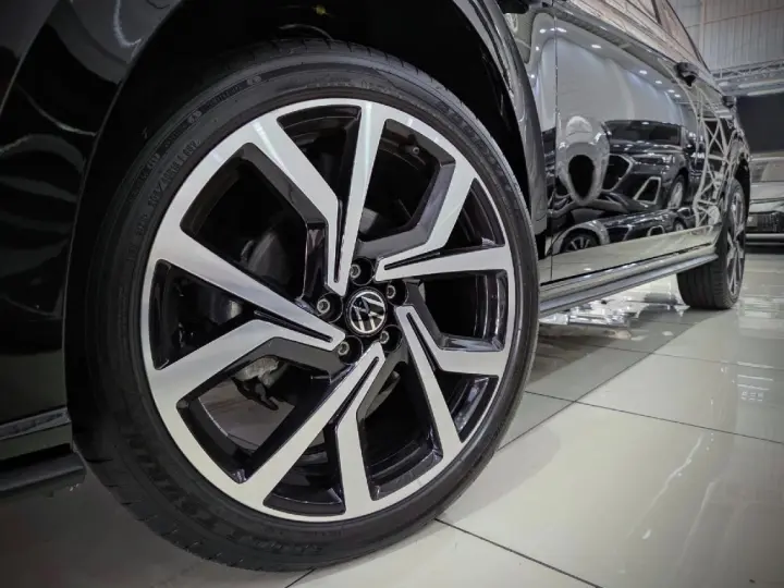 POLO 1.4 250 TSI GTS AUTOMÁTICO