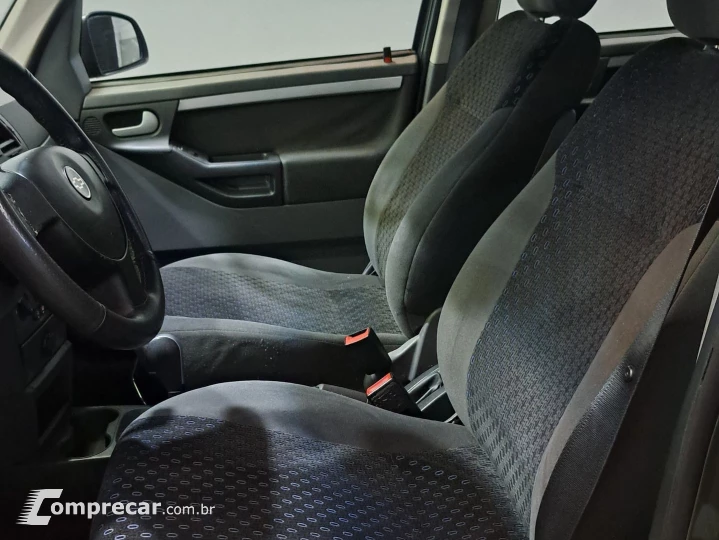 Meriva 1.8 Mpfi Premium 8V Flex 4P Automatizado
