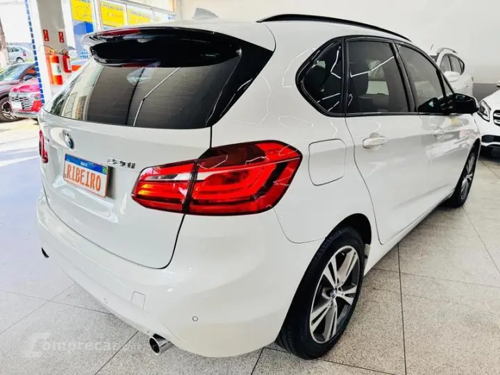 220I TOURER ACTIVE FLEX 2.0 TB AUT.