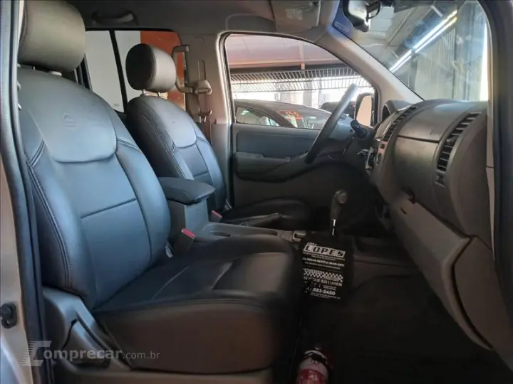 FRONTIER 2.5 LE 4X4 CD Turbo EL