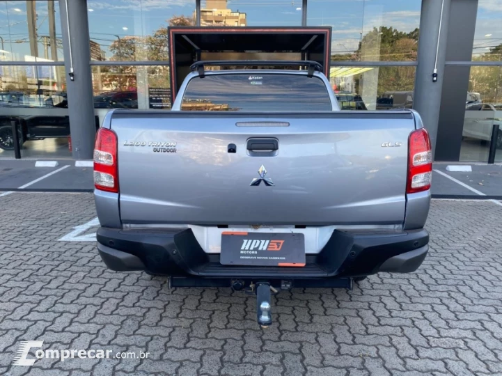 L200 TRITON 2.4 16V Turbo Sport Outdoor GLS CD 4X4