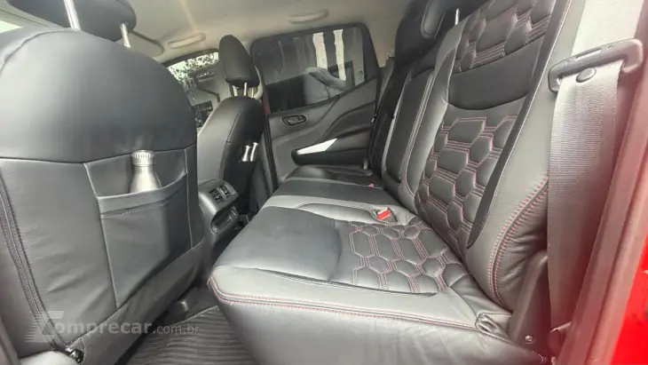 Frontier 2.3 ATTACK CABINE DUPLA 4X4 BI-TURBO DIESEL AUTOMÁT