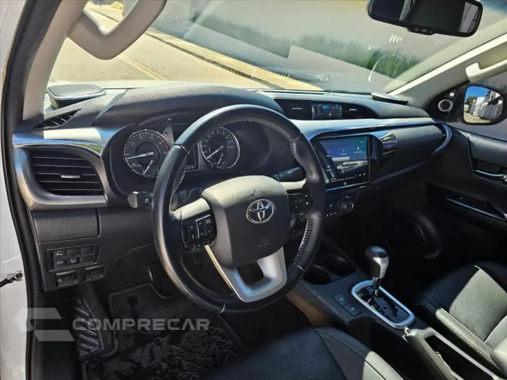 HILUX 2.8 D-4D TURBO DIESEL CD SRX PLUS 4X4 AUTOM