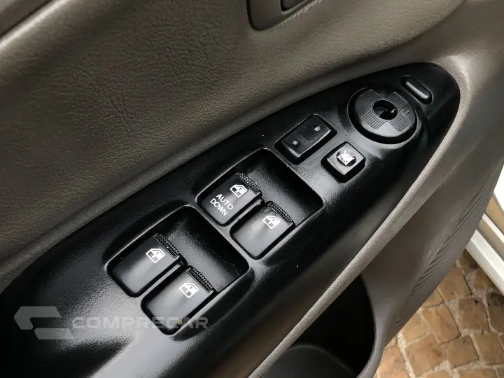 Tucson 2.0 Mpfi Gls 16V 143Cv 2Wd Flex 4P Automático