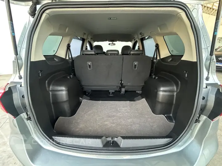 SPIN LTZ 1.8 8V Econo.Flex 5p Aut.