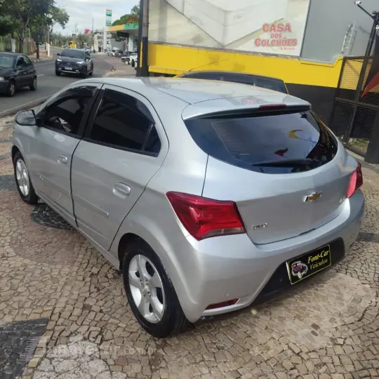 ONIX HATCH LT 1.4 8V FlexPower 5p Mec.