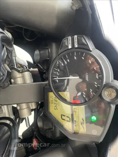 YZF-R1