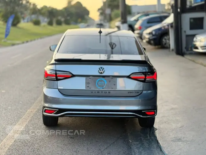 VIRTUS Highline 200 TSI 1.0 Flex 12V Aut