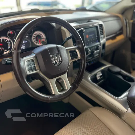 2500 6.7 I6 Turbo Laramie CD 4X4