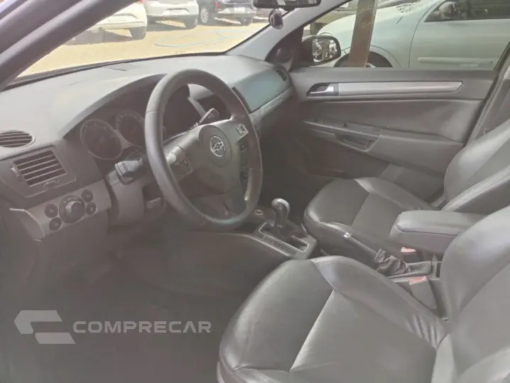 Vectra Sedan 2.0 4P ELITE AUTOMÁTICO