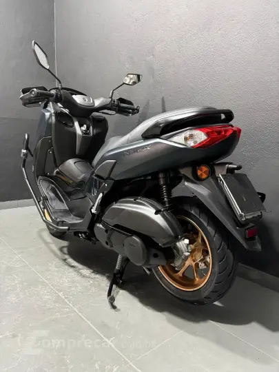 NMAX 160 CONNECTED ABS