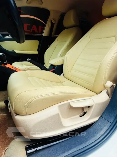 JETTA 2.0 TSI Highline 211cv