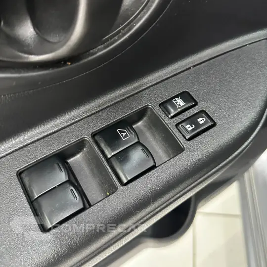 MARCH S 1.0 16V Flex Fuel 5p