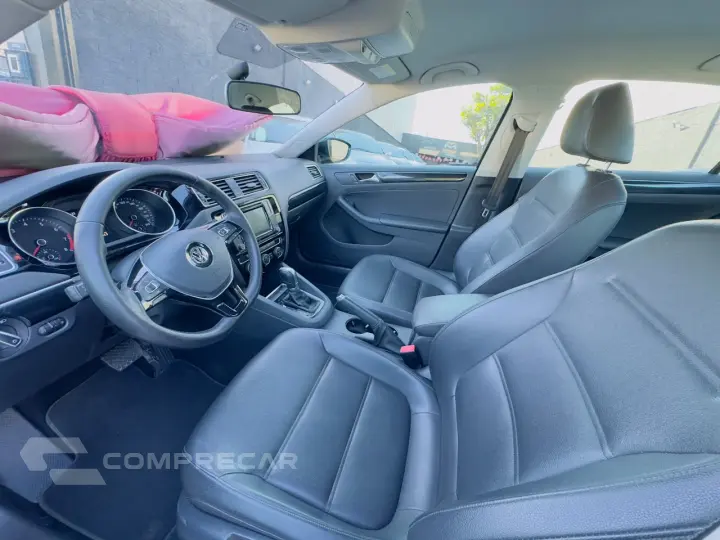 Jetta 2.0 4P TSI HIGHLINE 211 CV AUTOMÁTICO