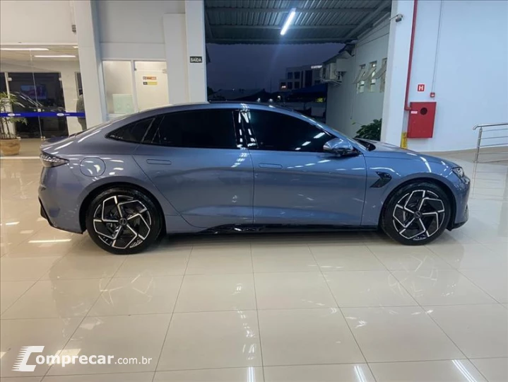 SEAL 82,5 KW AWD