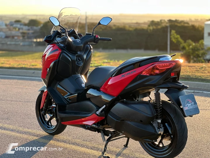 XMAX 250