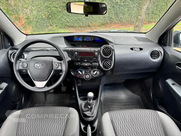 ETIOS 1.5 XS 16V