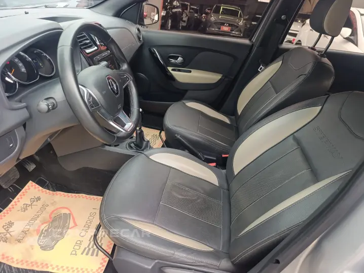 SANDERO 1.6 16V SCE Stepway Iconic