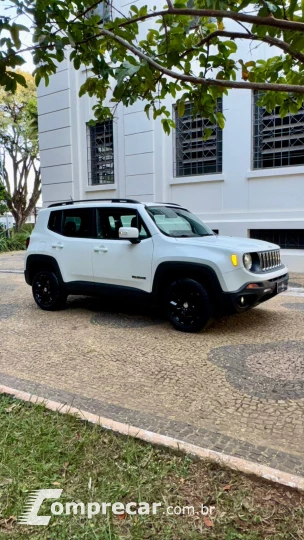 RENEGADE 1.8 16V Longitude