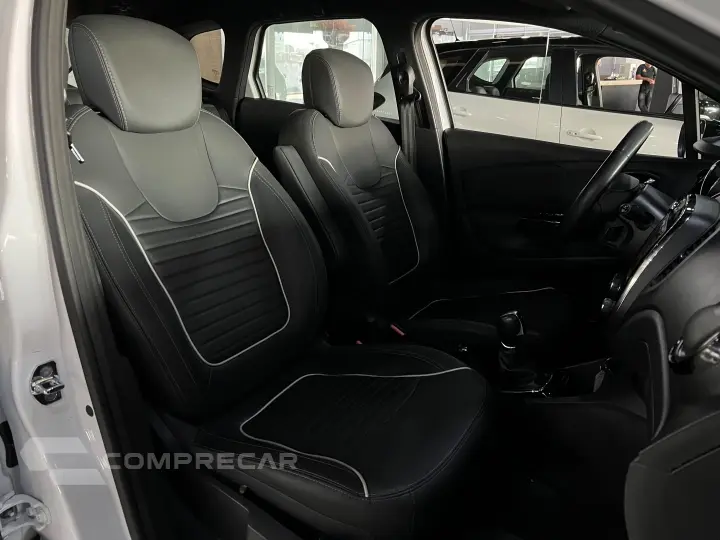 CAPTUR 2.0 16V HI-FLEX INTENSE AUTOMÁTICO