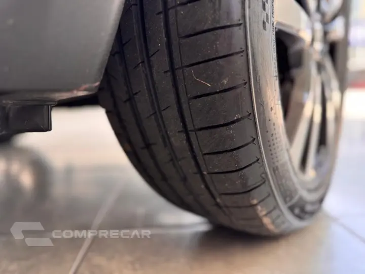 KICKS Exclusive 1.6 16V Flex Aut.