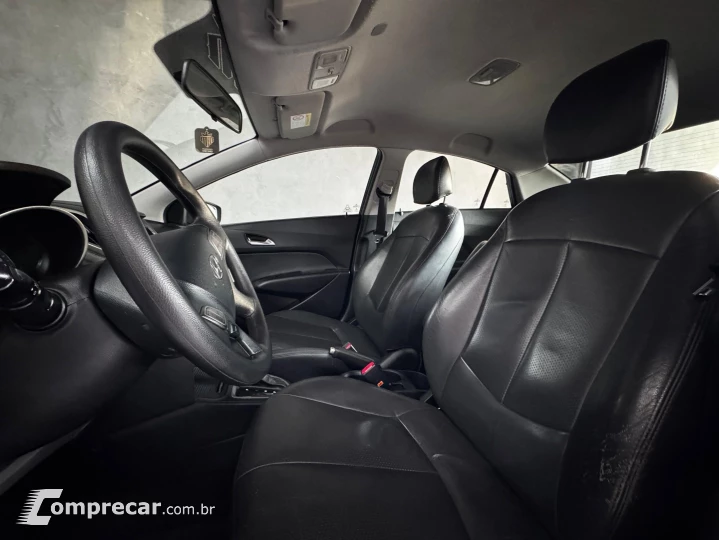 HB20S 1.6 COMFORT PLUS 16V FLEX 4P AUTOMÁTICO