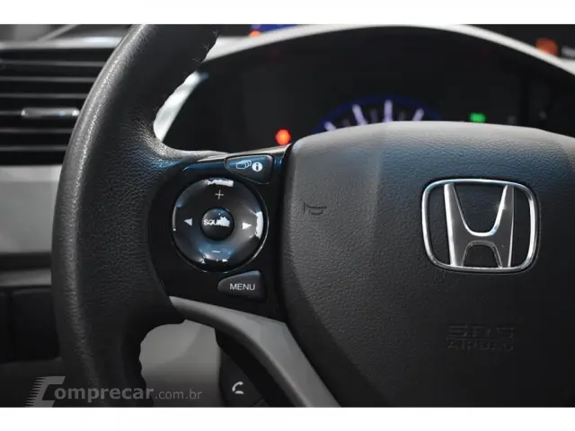 CIVIC - 1.8 LXS 16V 4P AUTOMÁTICO