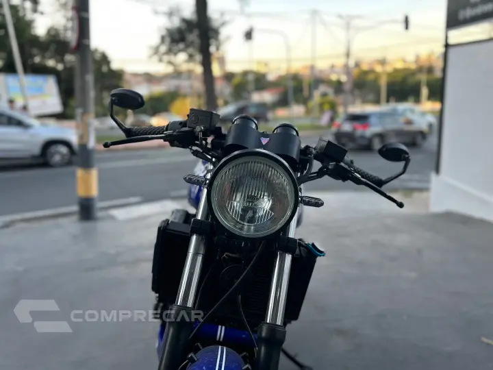 Trophy 1200
