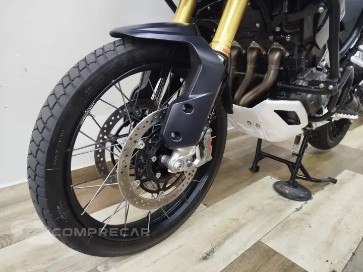 TIGER 1200 BLACK EDITION