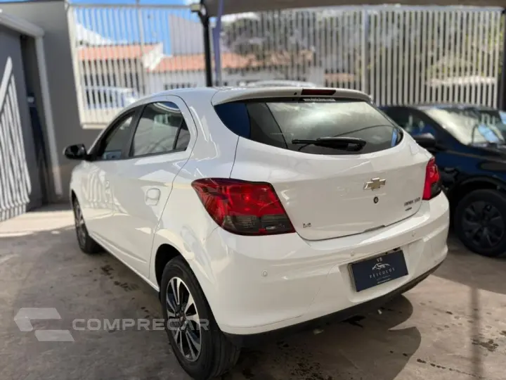 ONIX HATCH LTZ 1.4 8V FlexPower 5p Mec.