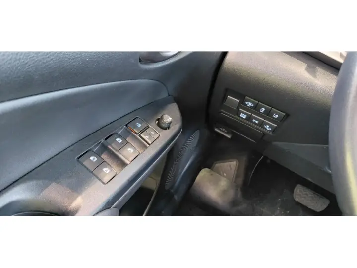 YARIS 1.5 16V FLEX XS CONNECT MULTIDRIVE