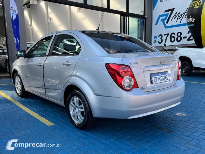 SONIC 1.6 LT SEDAN 16V FLEX 4P AUTOMÁTICO