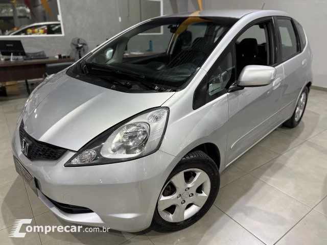 FIT - 1.4 LXL 16V 4P MANUAL