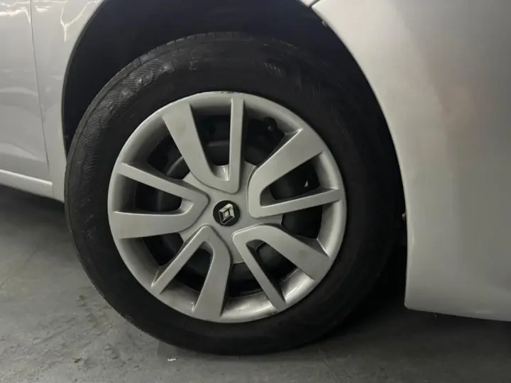 SANDERO 1.0 EXPRESSION 16V FLEX 4P MANUAL