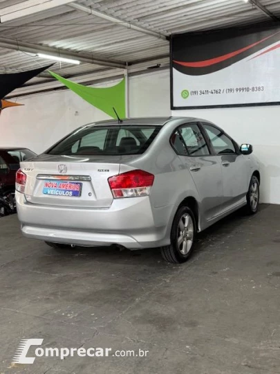 CITY Sedan LX 1.5 Flex 16V 4p Aut.
