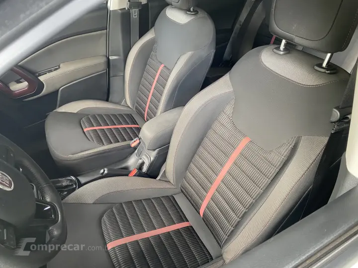 TORO 1.8 16V EVO Freedom AT6