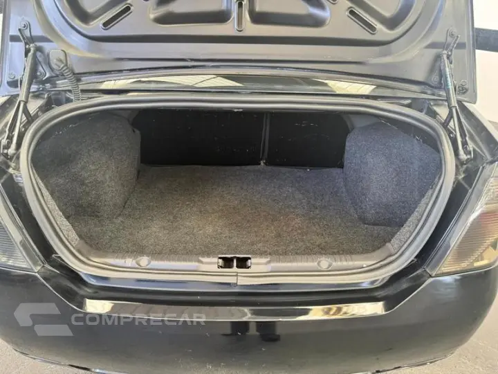 FIESTA 1.6 SE SEDAN 8V FLEX 4P MANUAL