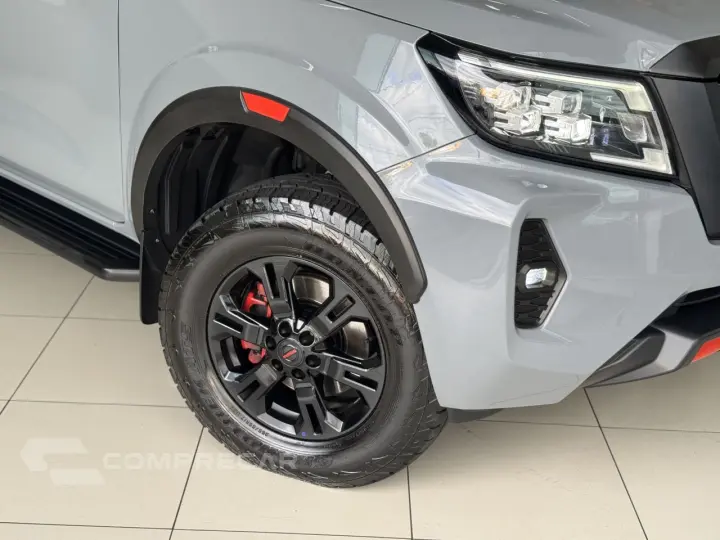 Frontier 2.3 16V PRO4X CABINE DUPLA 4X4 BI-TURBO DIESEL AUTO