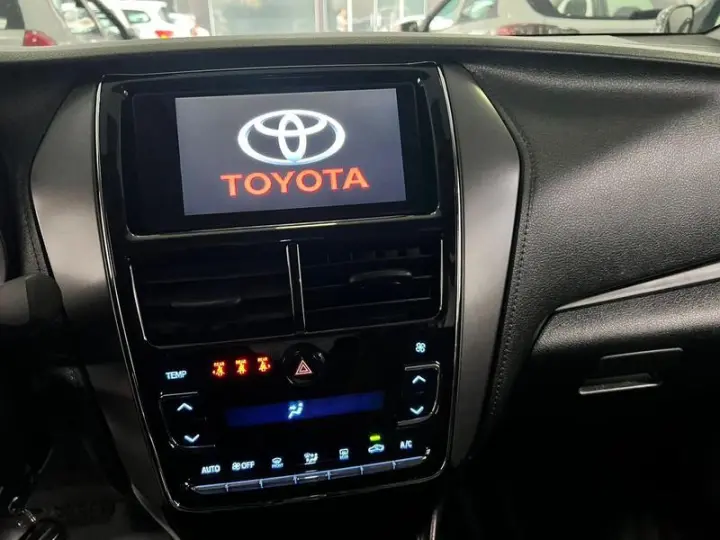 YARIS SA XL15