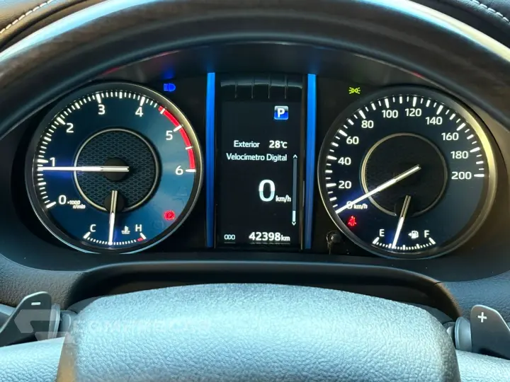 HILUX SW4 2.8 D-4d Turbo SRX 7L 4X4
