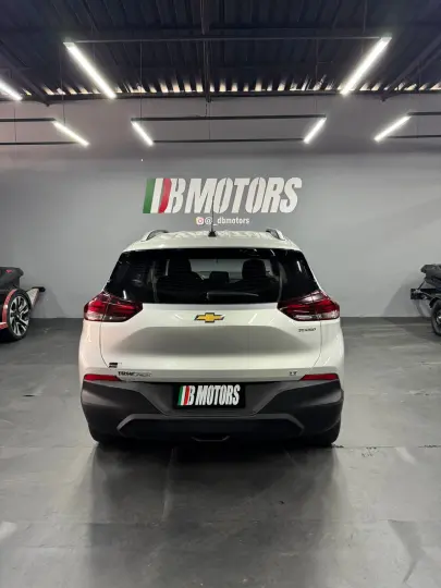 Tracker LT 1.0 Turbo Automática