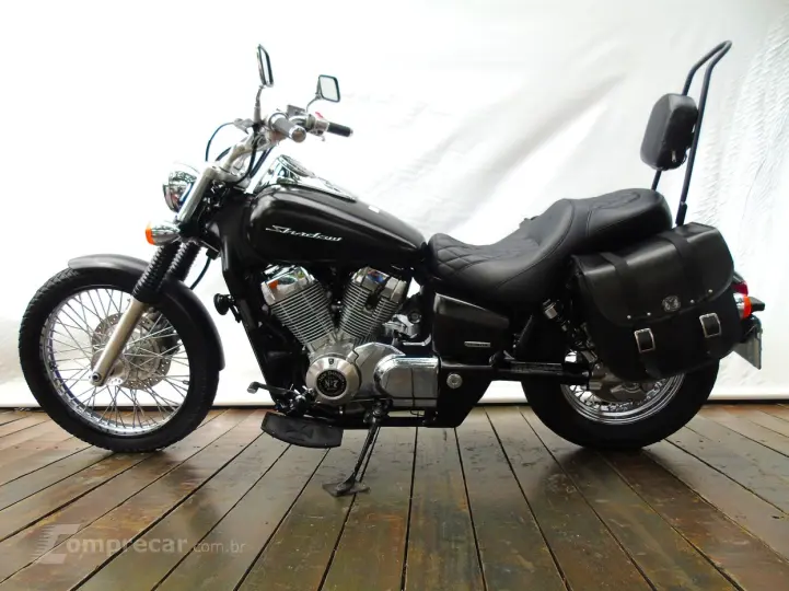 HONDA SHADOW 750
