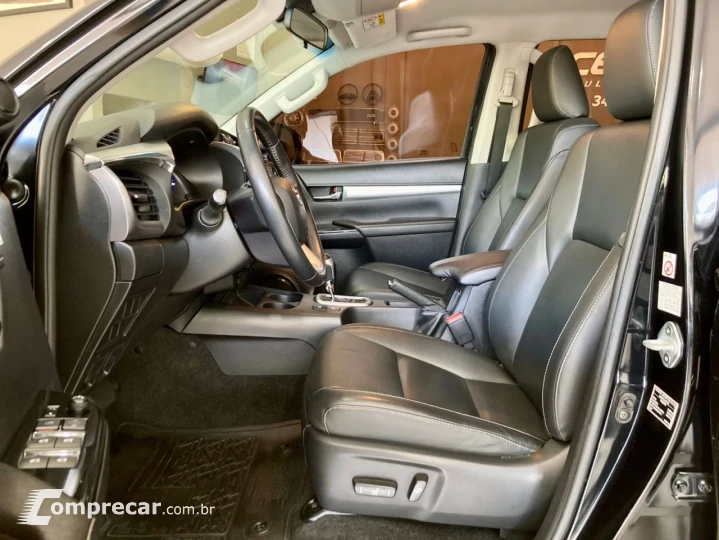 Hilux Caminhonete 2.8 16V SRX 4X4 TURBO DIESEL CABINE DUPLA