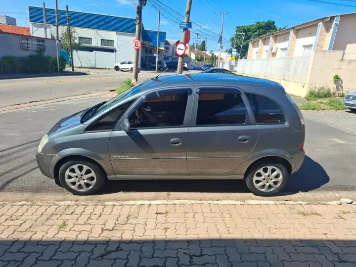 Meriva 1.8 Mpfi Premium 8V Flex 4P Automatizado