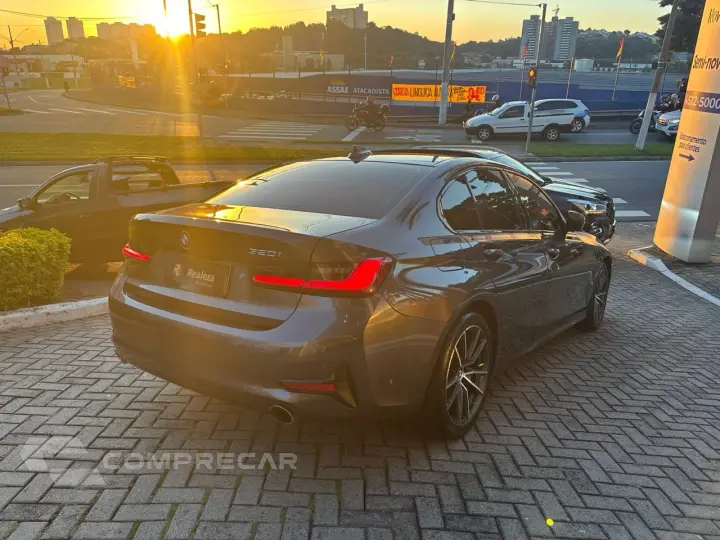 320iA Modern Sport TB 2.0 A.Flex GP 4p